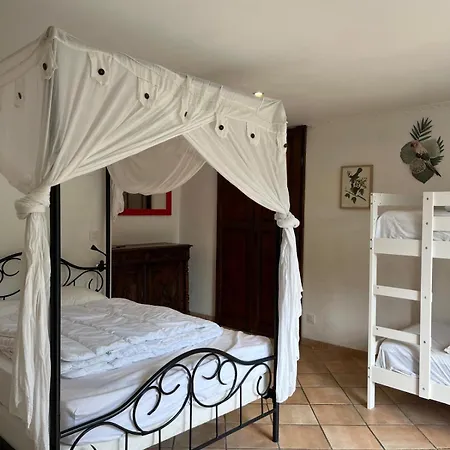 Hébergement de vacances Les Copains A Bord - *